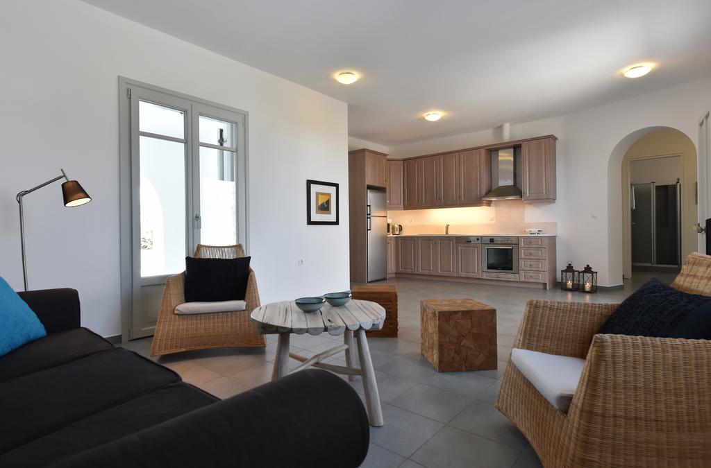 Villa Aspro Piso Livadi